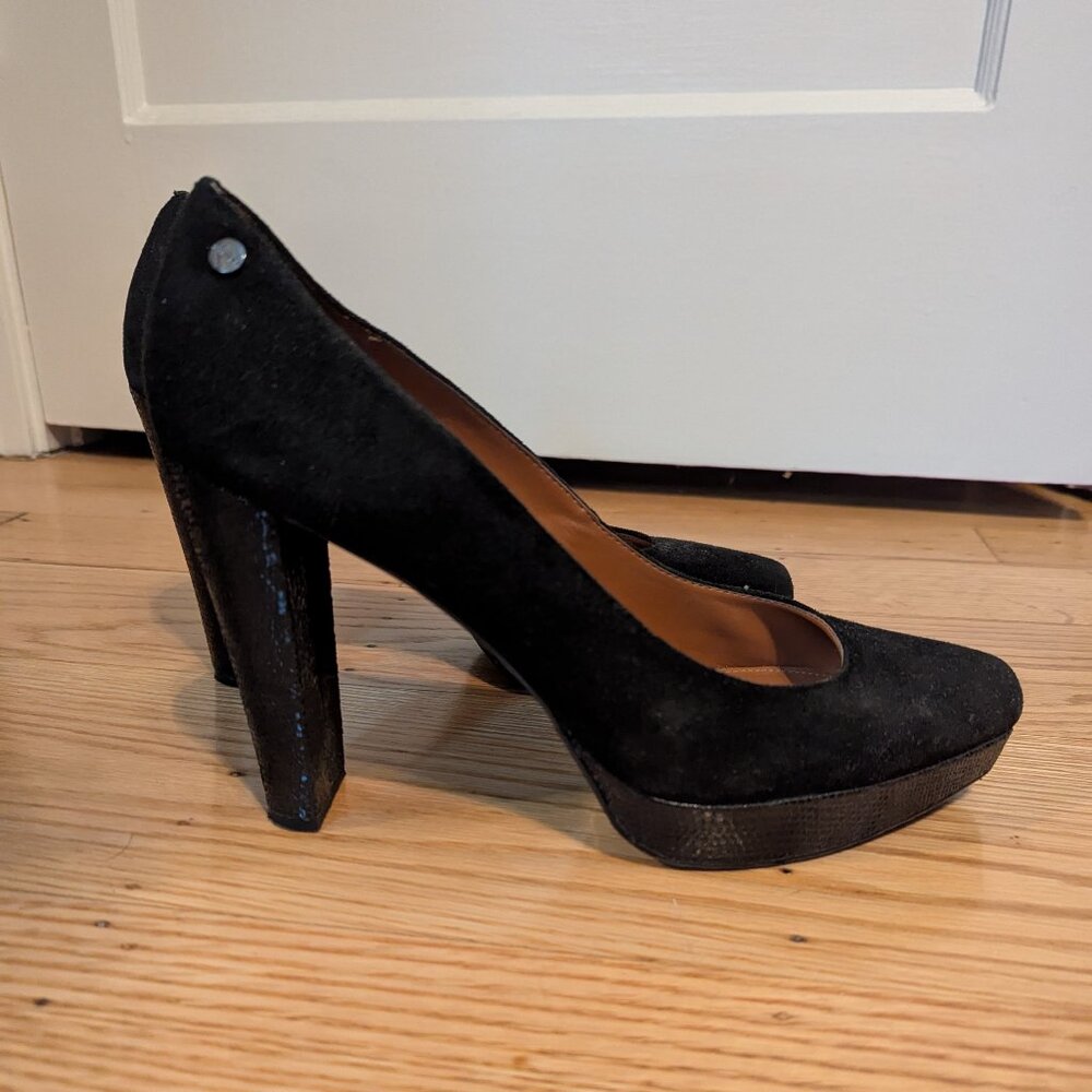 Calvin Klein Black Suede Platform Pumps, 4 1/2" Heel, 3/4" Platform, Size 10